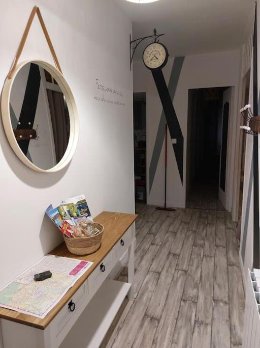 Appartamento Appart Hyper Centre- Parking Vierzon Esterno foto